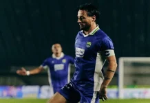 Marc Klok Targetkan Kemenangan Persib saat Menjamu PSM di Laga Perdana