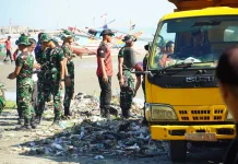 Pemkot Bengkulu Dorong Pedagang Pantai Kelola Sampah Secara Mandiri