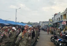 Satpol PP Kembali Tertibkan Pedagang Pasar Panorama