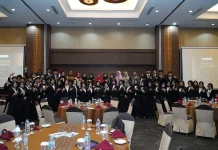 Mahasiswa Komunikasi UNIB Praktik Etika Profesional lewat Table Manner