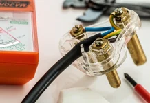 Menata Kabel Elektronik agar Ruangan Lebih Rapi dan Aman