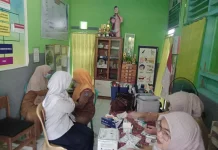 MTsN 1 Bengkulu Utara dan Pukesmas Berikan Vaksiin Imunisasi HPV ke Siswa