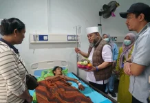 Gubernur Bengkulu Salurkan Santunan Bagi Pasien RSUD Arga Makmur