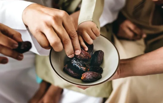 Mitos dan Fakta Konsumsi Kurma