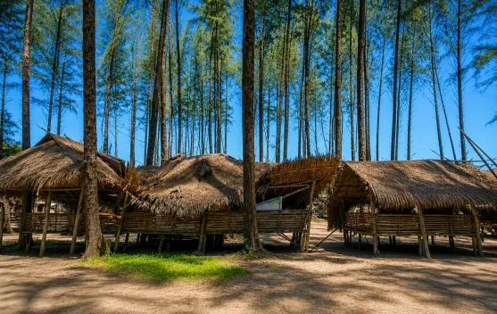 Ketika Saung Dibongkar, Penataan dan Nasib Warga Harus Sama-sama Dipikirkan