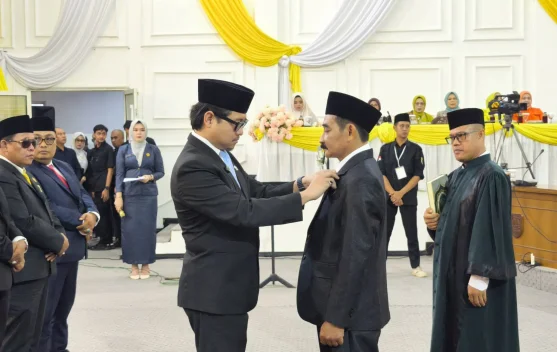 Bupati Kepahiang Harap Anggota DPRD PAW Perkuat Sinergi Legislatif dan Eksekutif