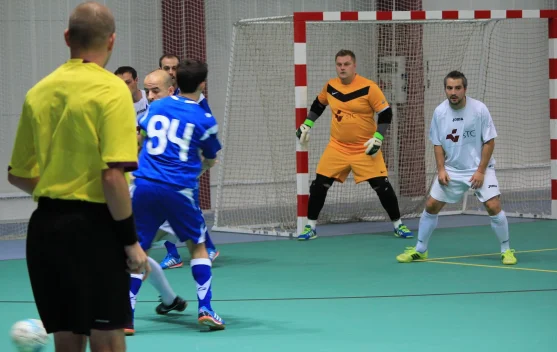 Menjaga Stamina dengan Olahraga Ringan sebelum Bermain Futsal