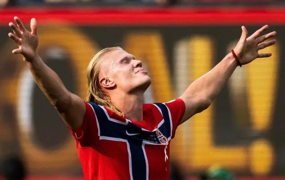 Haaland Angkat Nama Norwegia Mendunia