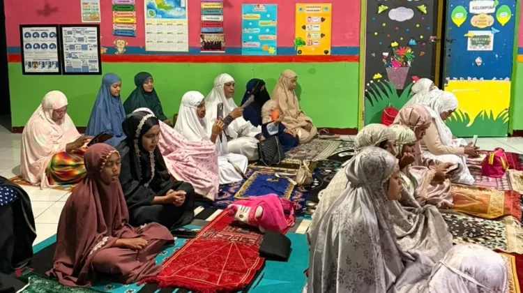 RRI.co.id - Warga Muhammadiyah di Biak Melaksanakan Salat Tarawih Awal  Ramadan