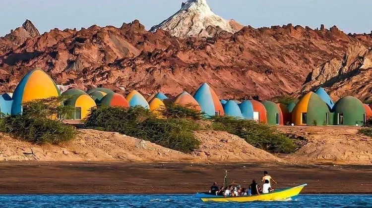 Pulau Hormuz di Iran