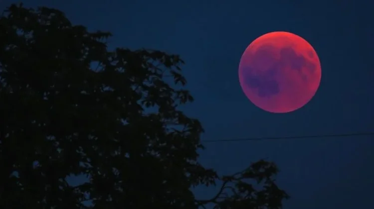 Gerhana Bulan Total 3 Maret 2026 Bisa Dilihat di Indonesia, Catat Jadwalnya