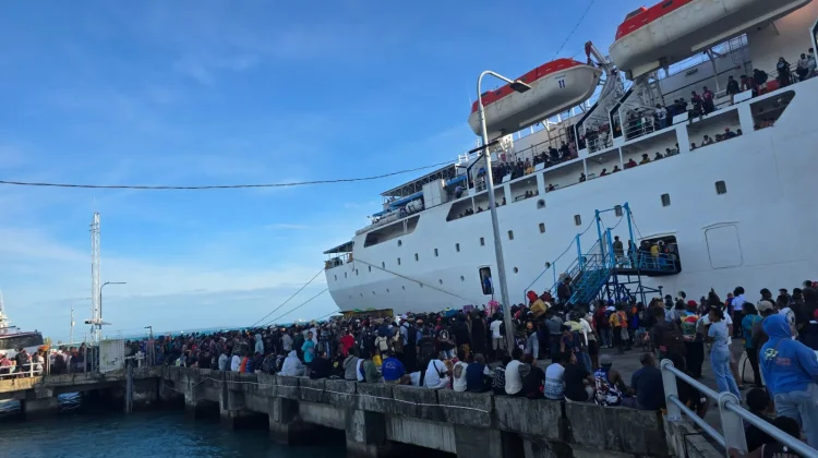 Arus Mudik di Biak,Pelni Catat Dinamika Pergerakan Penumpang