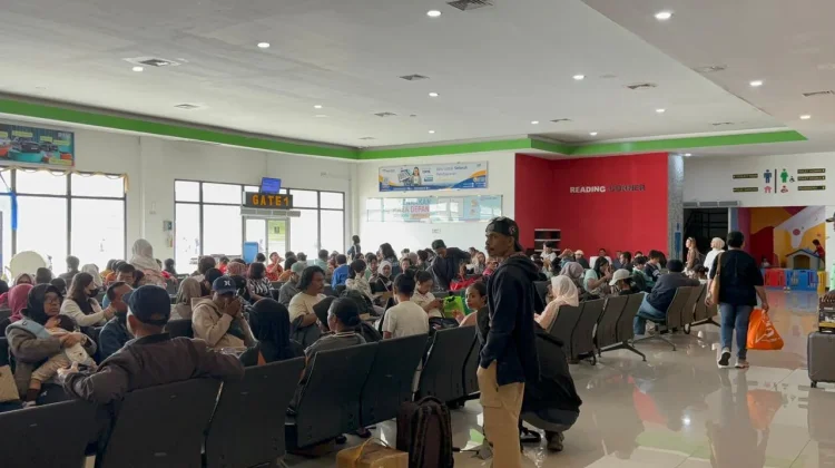 Arus Mudik dan Balik Lebaran di Bandara Biak Lancar, Penumpang Naik 26% hingga H+2