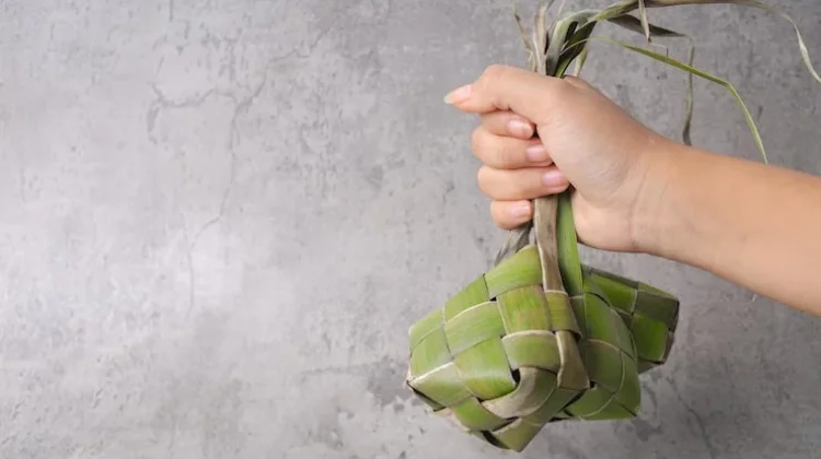 "Lebaran Ketupat" Tradisi Syukur dan Kebersamaan usai Idulfitri