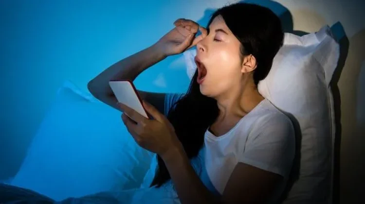Begadang dan Dampaknya Bagi Tubuh dan Mental