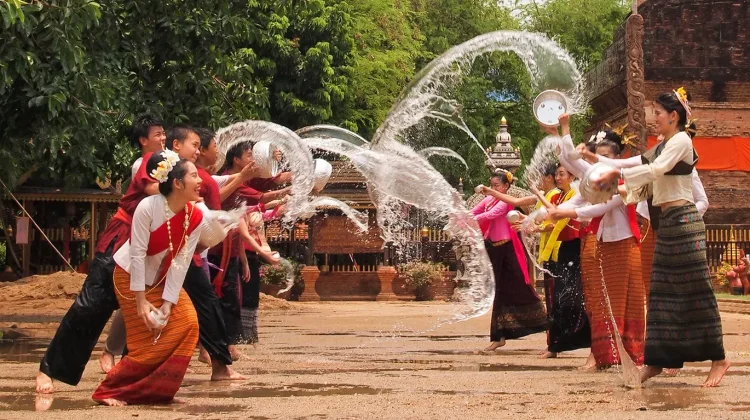 Festival Songkran, Tradisi Unik Perayaan Tahun Baru di Thailand