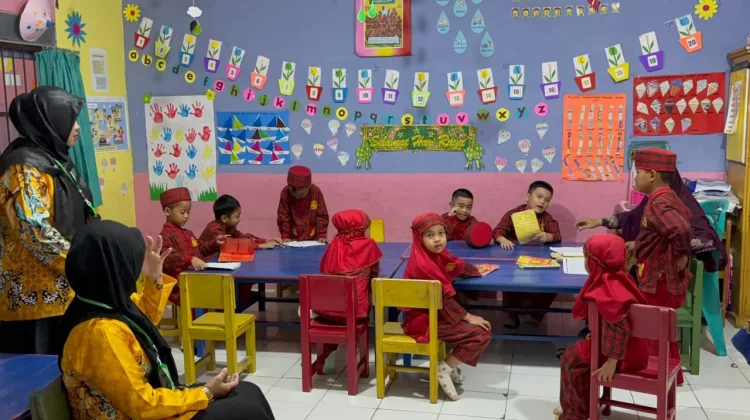 Rombongan PAUD Skanto Keerom Study Tiru ke TK Angkasa dan PAUD Permata Insani Biak