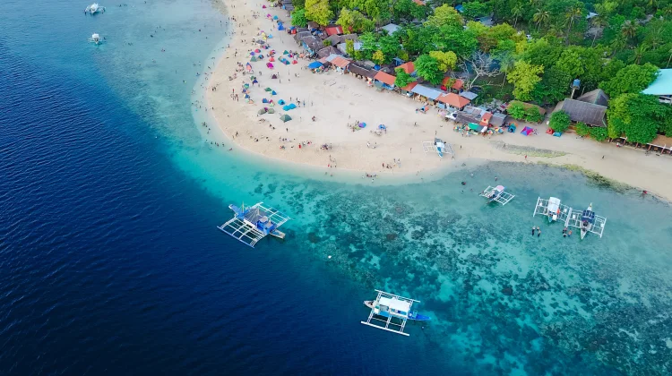 Mengintip Keindahan Pulau-pulau Cantik Indonesia yang Wajib dikunjungi
