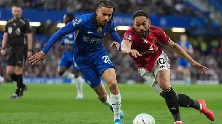 Chelsea vs Mancheste United: Serangan Gencar, Gol Tak Kunjung Datang