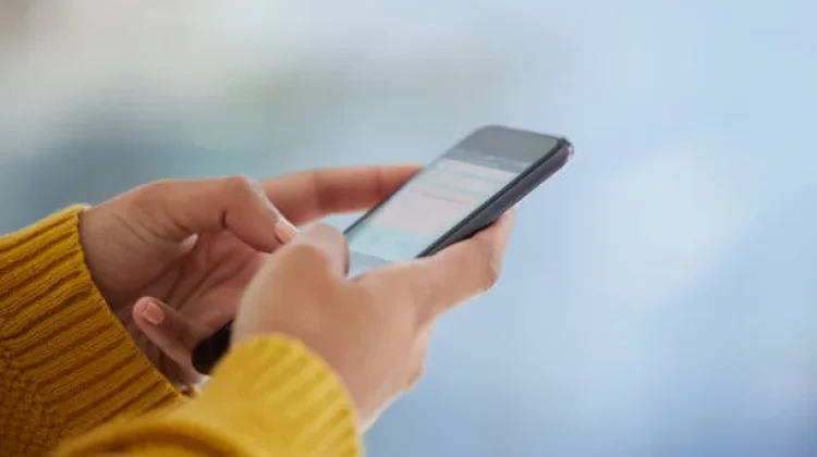 Sering Main Gadget? Ini 5 Peregangan Tangan yang Perlu Dicoba