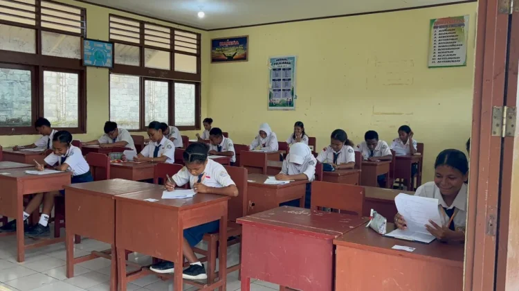 Sebanyak 254 Siswa SMPN 2 Biak Kota ikuti Ujian Sekolah Tahun Pelajaran 2025/2026