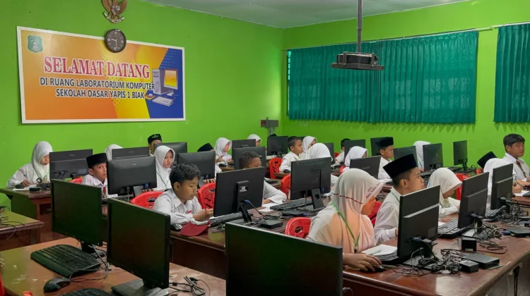 SD Yapis 1 Biak Numfor Laksanakan TKA, 78 Siswa Ikuti Ujian Berbasis Komputer
