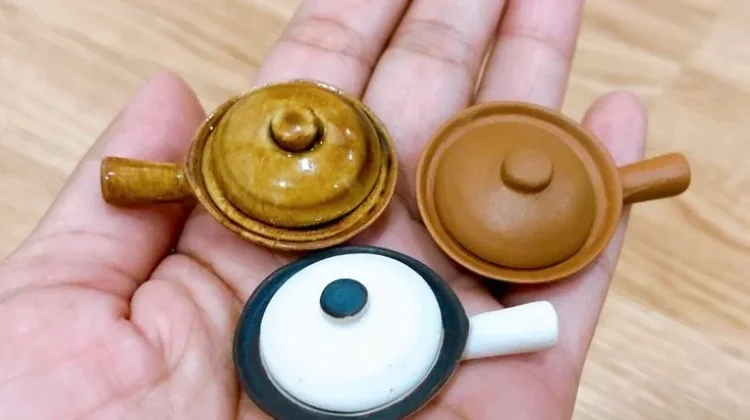 Viral! Tren Makan Pot Tanah Liat di TikTok Bikin Heboh