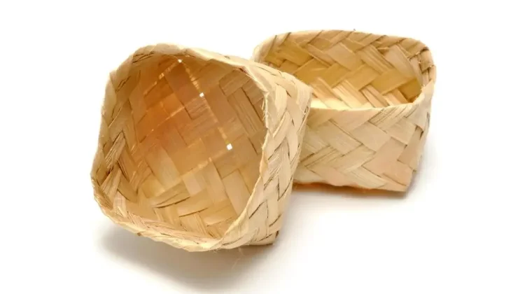 Harga Plastik Meroket 100 Persen, UMKM Didorong Kembali ke Kemasan Tradisional