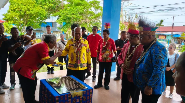 Rehabilitasi SMA YPK 1 Biak Rampung dan Diresmikan