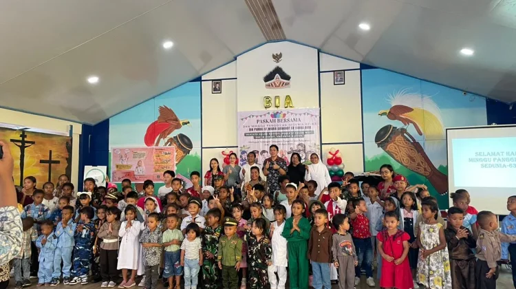 Perayaan Paskah Bina Iman Anak Katolik Paroki St. Maria Diangkat ke Surga Biak
