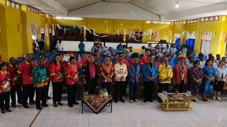 Kepsek SMA YPK-1 Biak Curhat, untuk  Pimpinan Wilayah