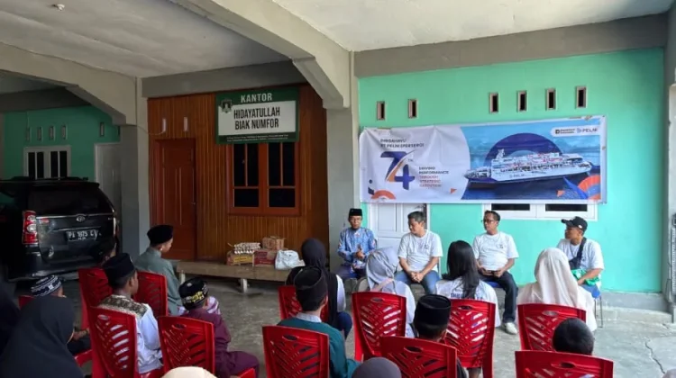 Syukuran HUT Ke-74, PELNI Biak Serahkan Santunan Bagi Anak Yatim Piatu
