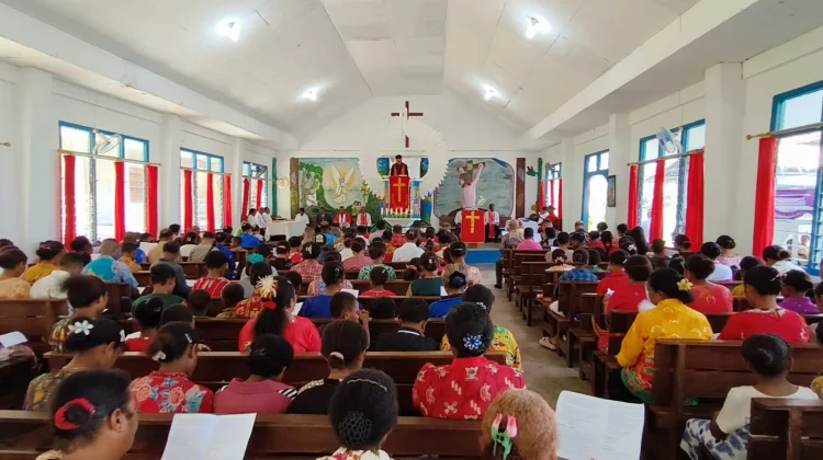 Warga Gereja Talitakum Soppen Peringati HUT PI Ke-98