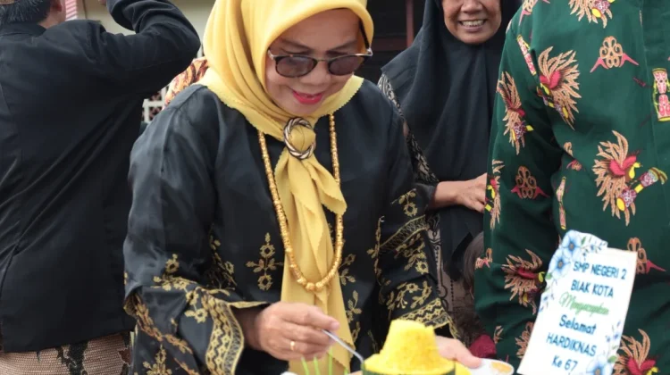 Sebanyak 775 Siswa SMP Negeri 2 Biak Kota, Ikut Upacara Hardiknas