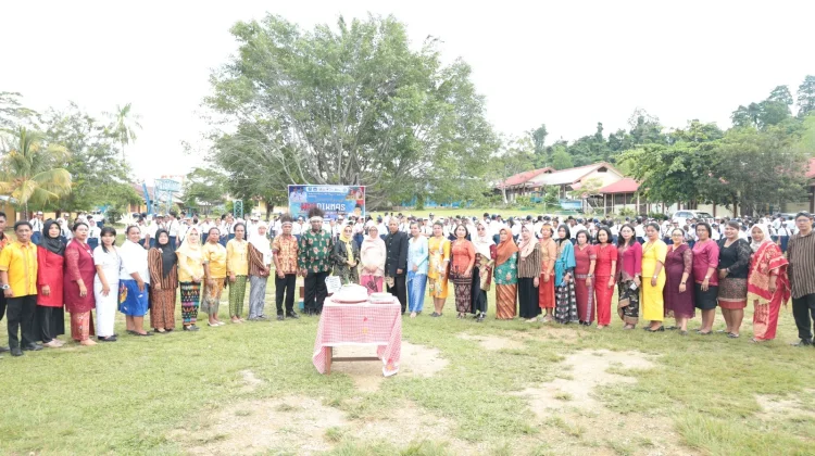 Sebanyak 775 Siswa SMP Negeri 2 Biak Kota, Ikut Upacara Hardiknas