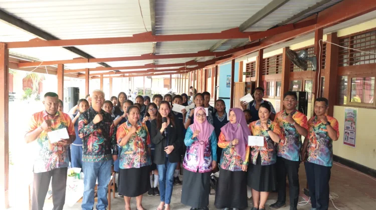 Anggota DPD RI Dapil Papua, Lalita, Sosialisasi Empat Pilar Kebangsaan di SMPN 2 Biak