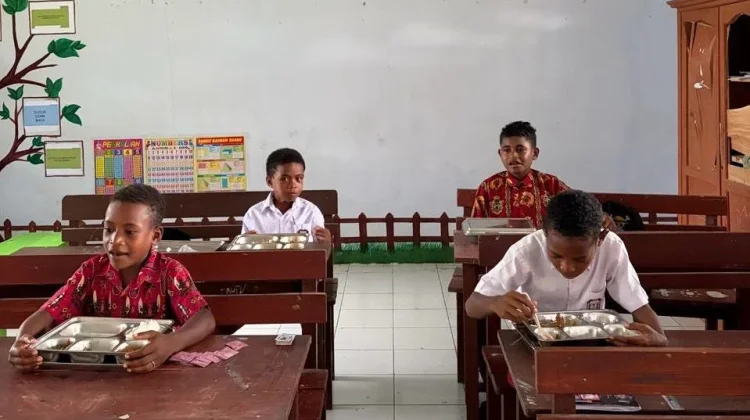 MBG Biak Numfor Kembali Berjalan, SPPG Waupnor Beroperasi Lagi