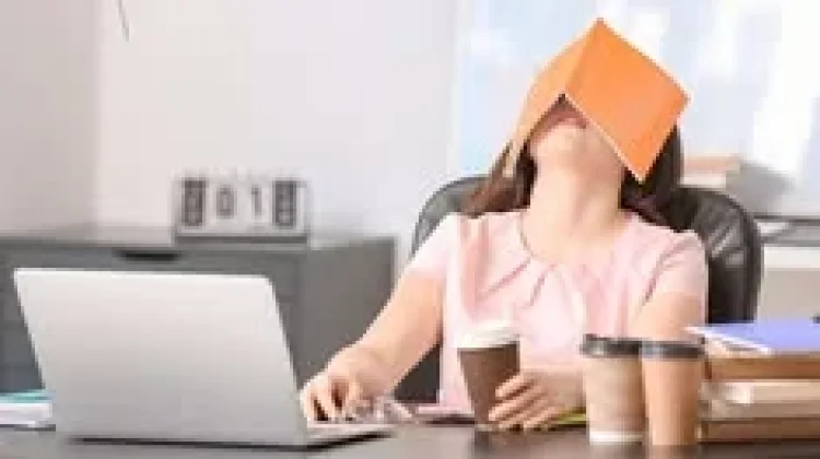 Sering Ngantuk di Pagi Hari? Ini Penyebab yang Perlu Diketahui