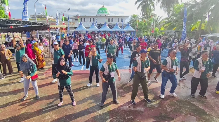 Semarak HUT ke-19 PW Jatim Biak Numfor, 1500 Peserta Ramaikan Jalan Santai