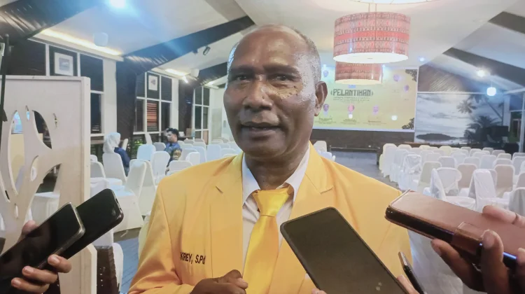 Pasca Dilantik, DPD Golkar Biak Numfor  Bentuk Pengurus Distrik dan Kampung
