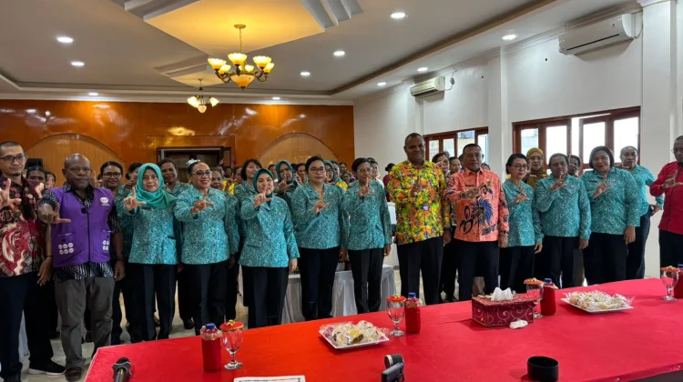 Ketua TP PKK Provinsi Papua,  Gelar Tatap Muka, di Kabupaten Supiori
