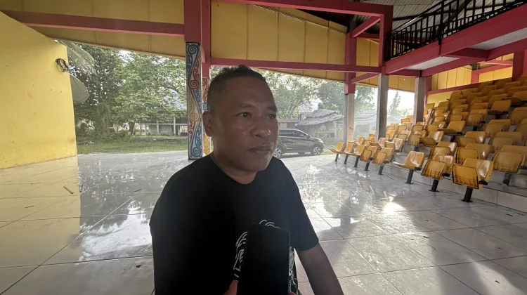 Sambut World Cup 2026, Suporter Biak Bersihkan gedung Amphiteater
