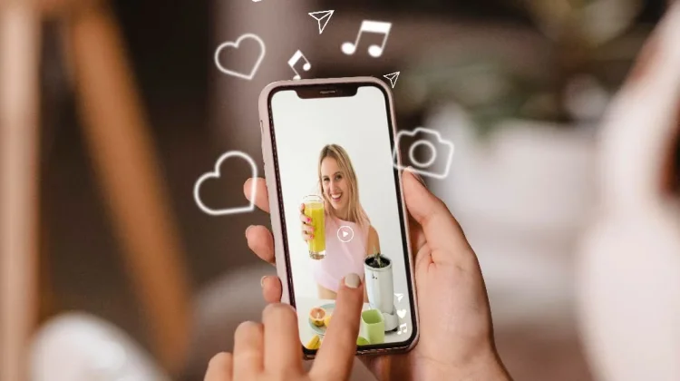 Influencer vs Selebgram: Memahami Perbedaan dan Peran di Media Sosial