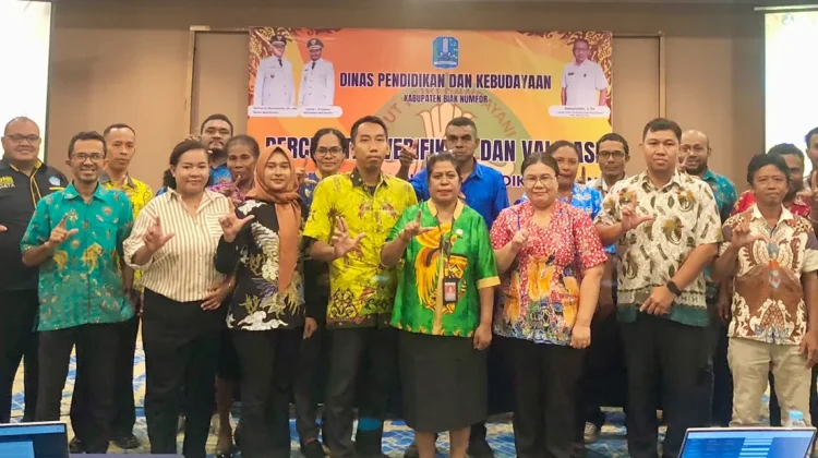 jelang SPMB 2026, Dikdaya Biak Tuntaskan Sinkronisasi Data Siswa