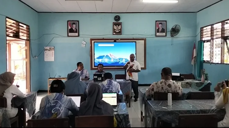 SMP N 1 Biak Kota Menjadi Sekolah imbas Adiwiyata Nasional