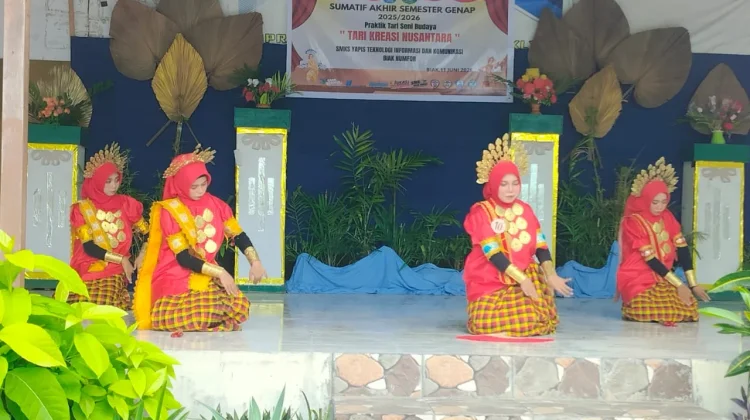 SMKS YAPIS TIK Biak Numfor Gelar Pagelaran Tari Kreasi Nusantara