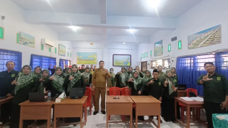 SMKS Yapis TIK Biak Gelar Raker Susun Program Tahun Ajaran 2026/2027