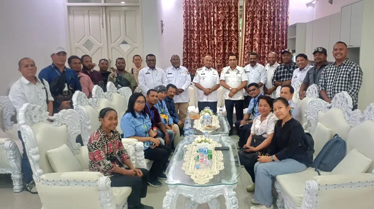 Bupati Markus: Pentingnya Peran Strategis Pers dalam Pembangunan Daerah