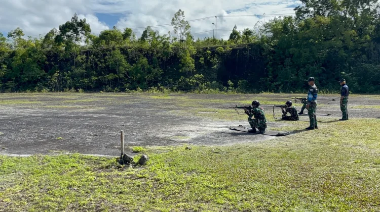 Lanudal Biak Gelar Uji Kemampuan Dasar Militer dalam Bulan Profesi
