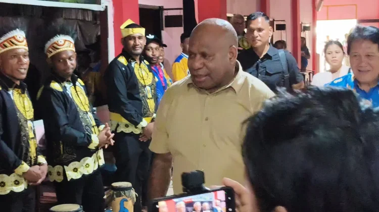 Gubernur Papua Janji Reward jika Kontingen Raih Juara